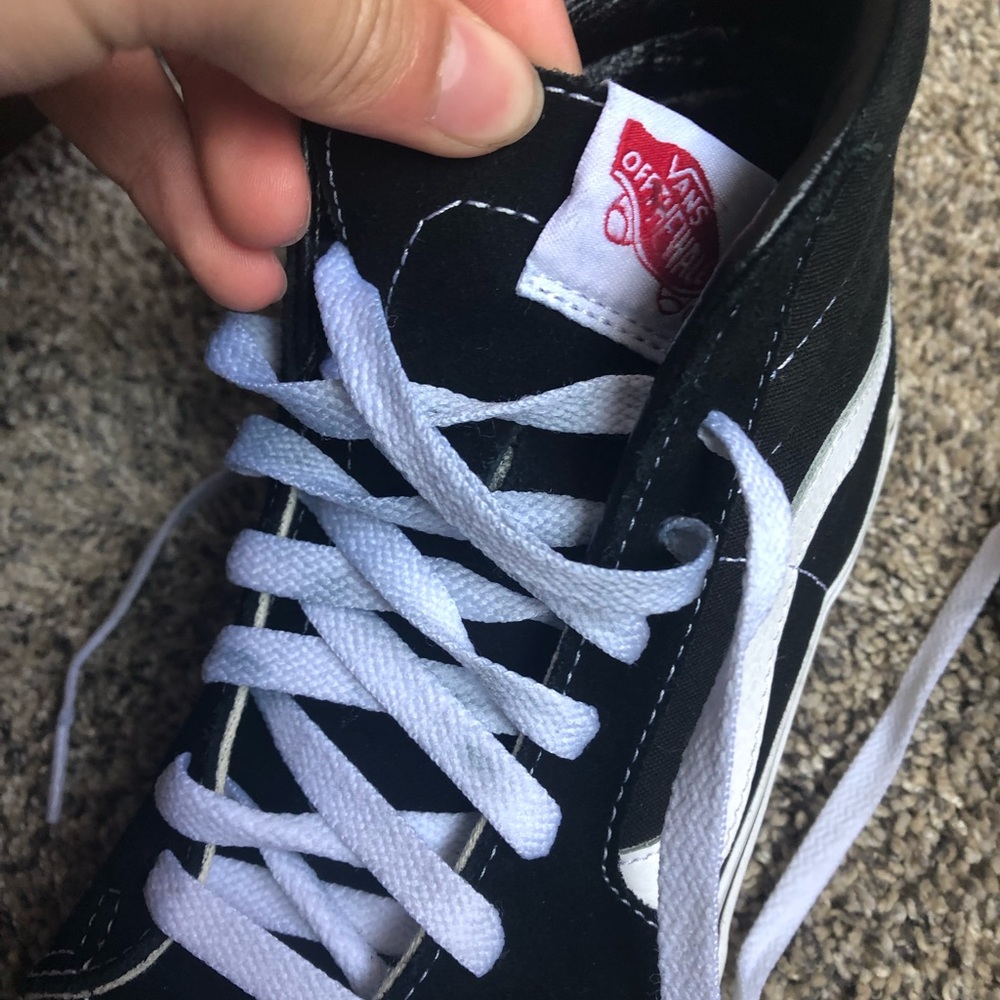 Vans - Picture 3 of 5